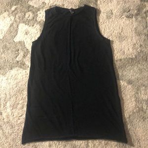 FOREVER 21 SLEEVELESS LOVE DRESS SHIRT